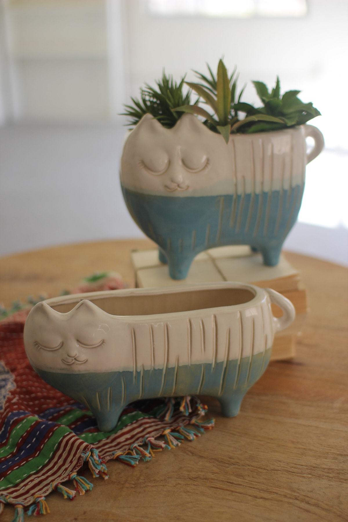 Kalalou Ceramic Cat Planters, Set Of 23