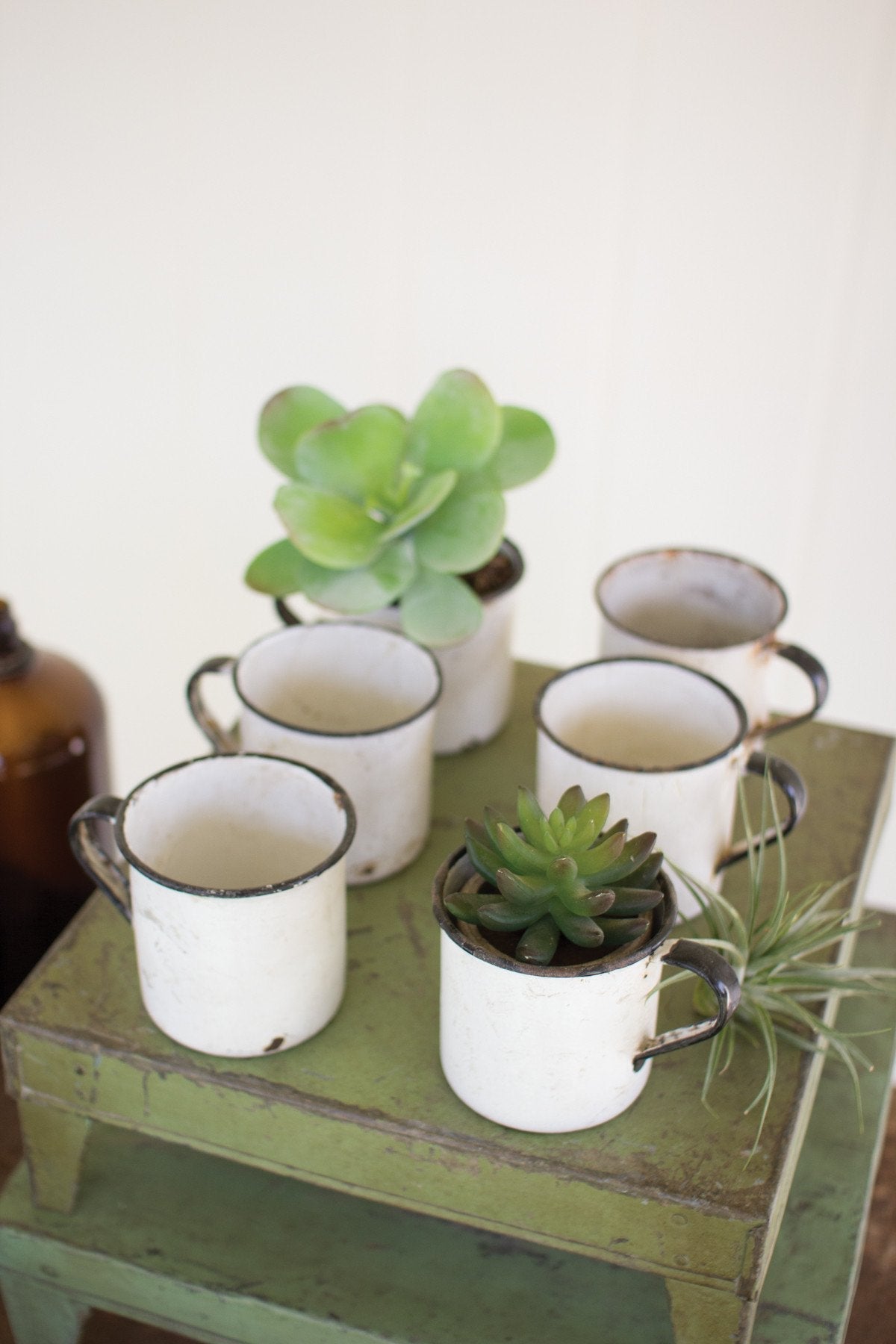 Kalalou Black And White Antique Enamel Mug/Planter
