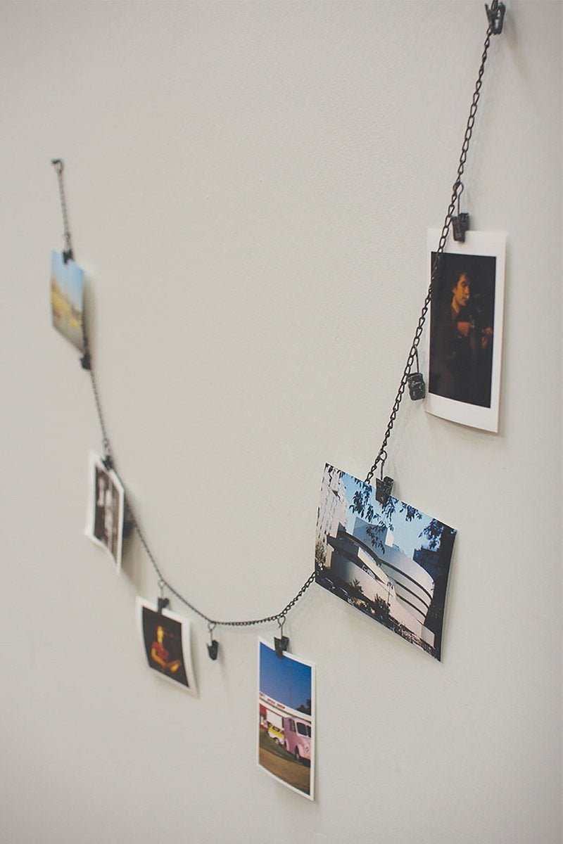 Kalalou Chain Garland With Twelve Clips