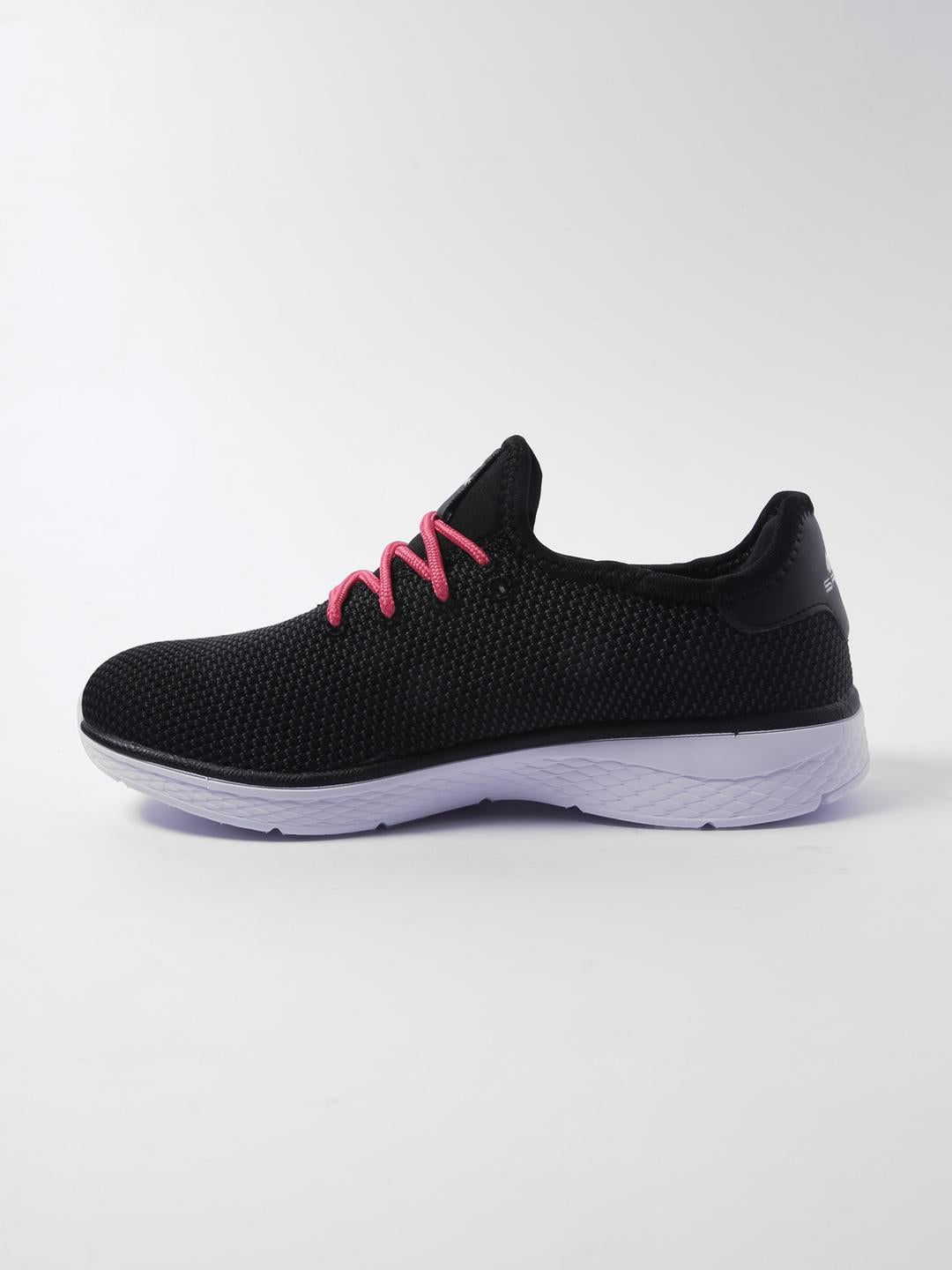 Spunk Knitted Lace-Up Sport Shoes