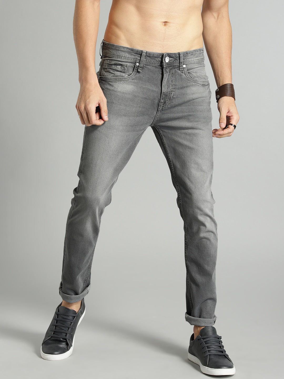 Roadster Men Grey Skinny Fit Mid-Rise Clean Look Stretchable Jeans