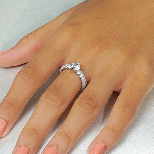 0.75 CARAT SOLITAIRE PARTY RING